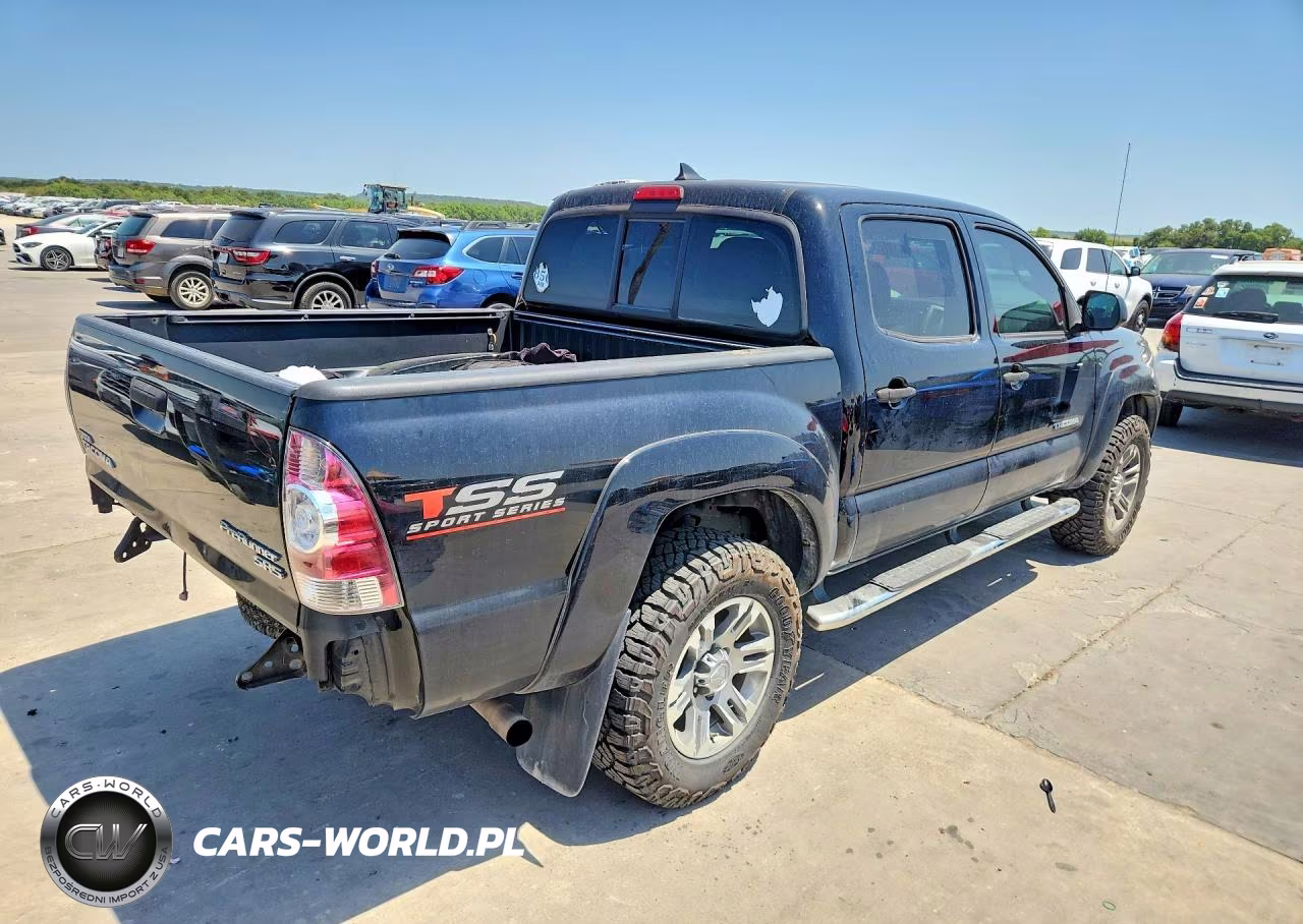 2015 Toyota Tacoma Double Cab Prerunner VIN:5TFJX4GN1FX043903 - 3