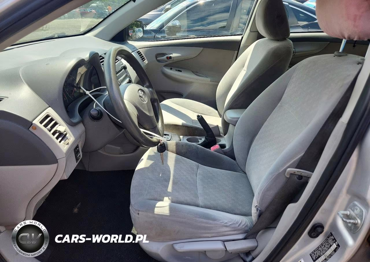 2009 Toyota Corolla Base VIN:JTDBL40E69J000174 - 7