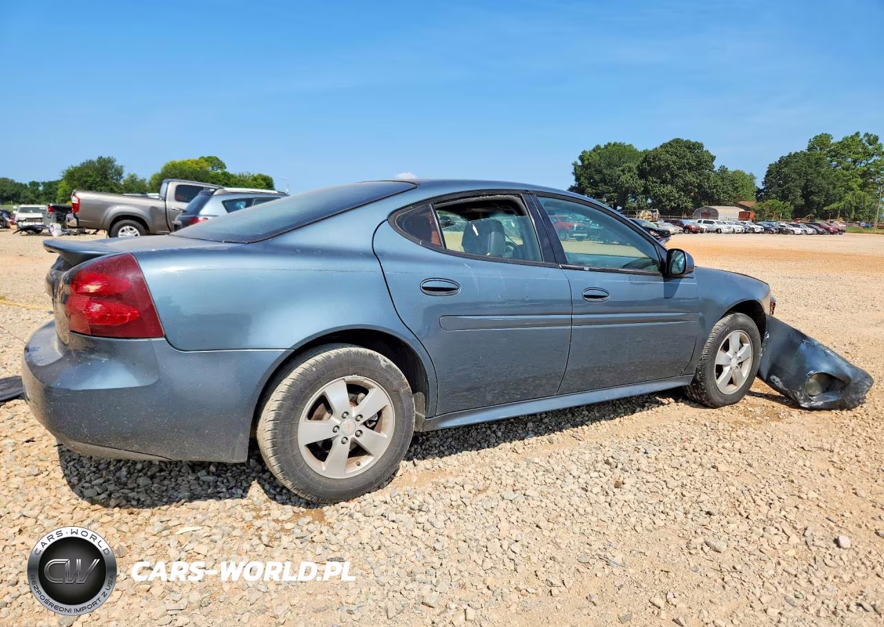2007 Pontiac Grand Prix VIN:2G2WP552X71125801 - 3