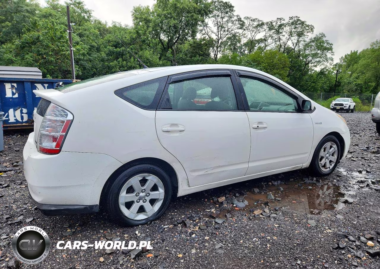 2008 Toyota Prius Base VIN:JTDKB20U283410486 - 3