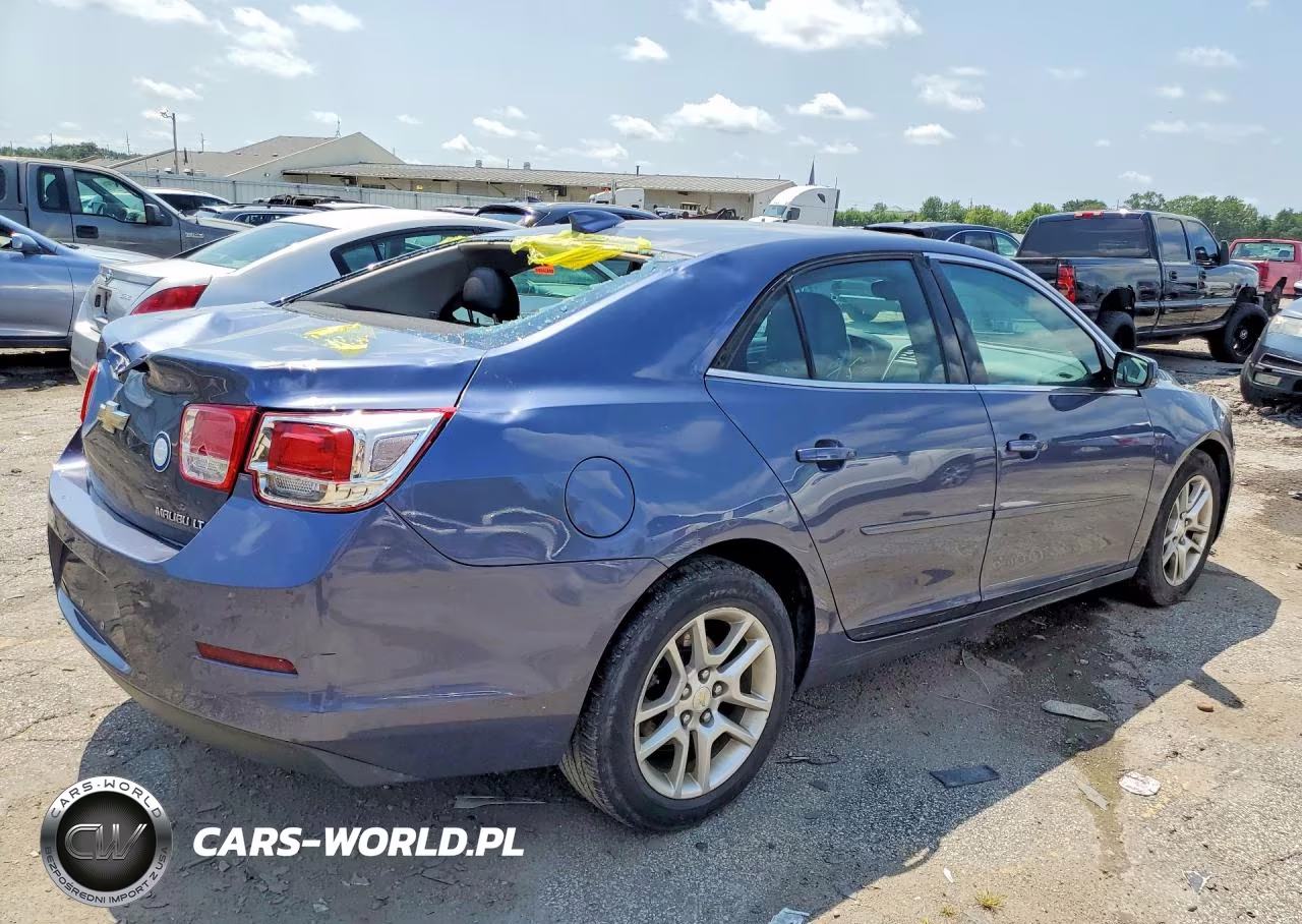 2015 Chevrolet Malibu 1Lt VIN:1G11C5SL2FF130795 - 3
