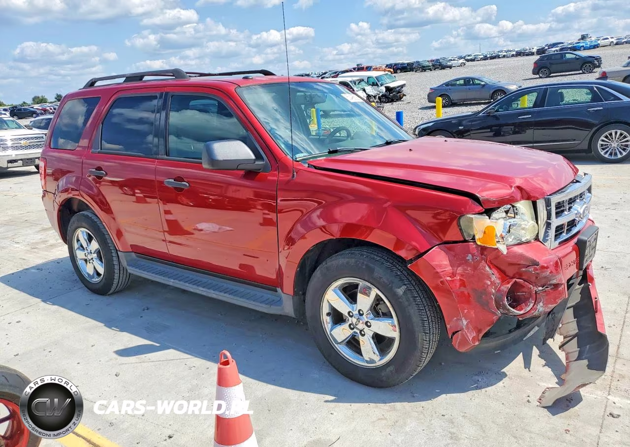 2011 Ford Escape Xlt VIN:1FMCU9D76BKA26649 - 4