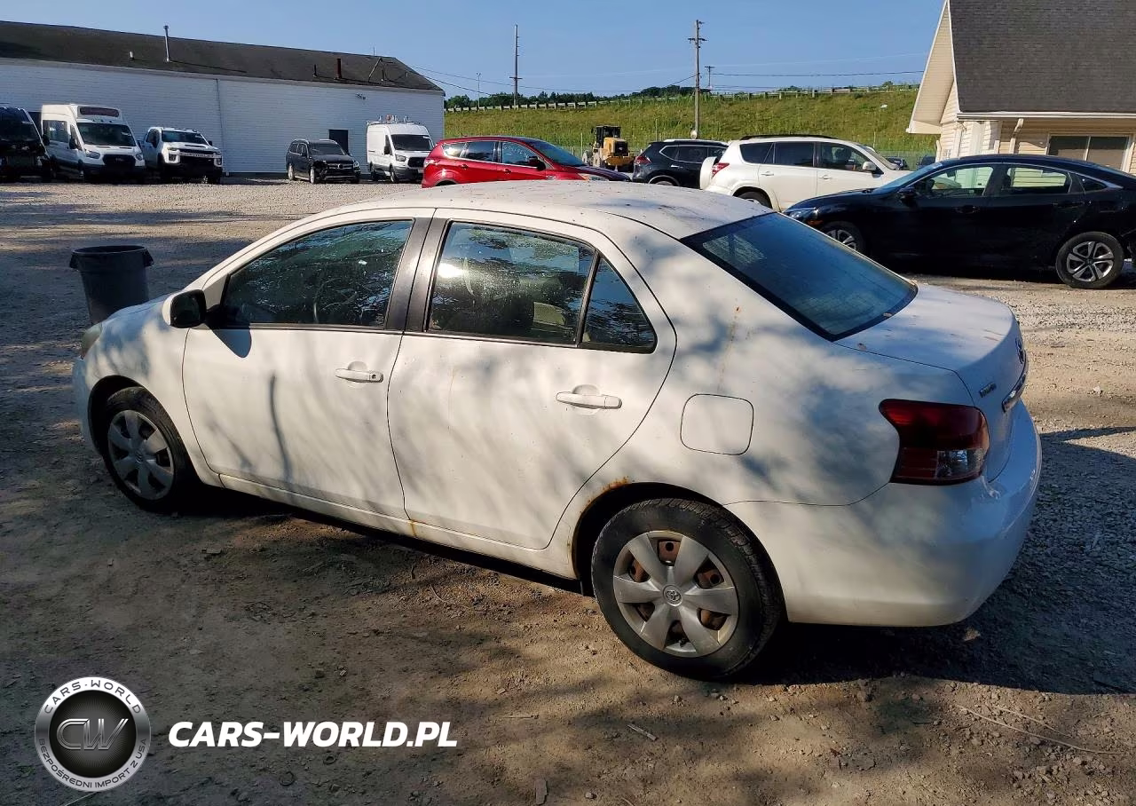 2008 Toyota Yaris Base VIN:JTDBT923484013673 - 2