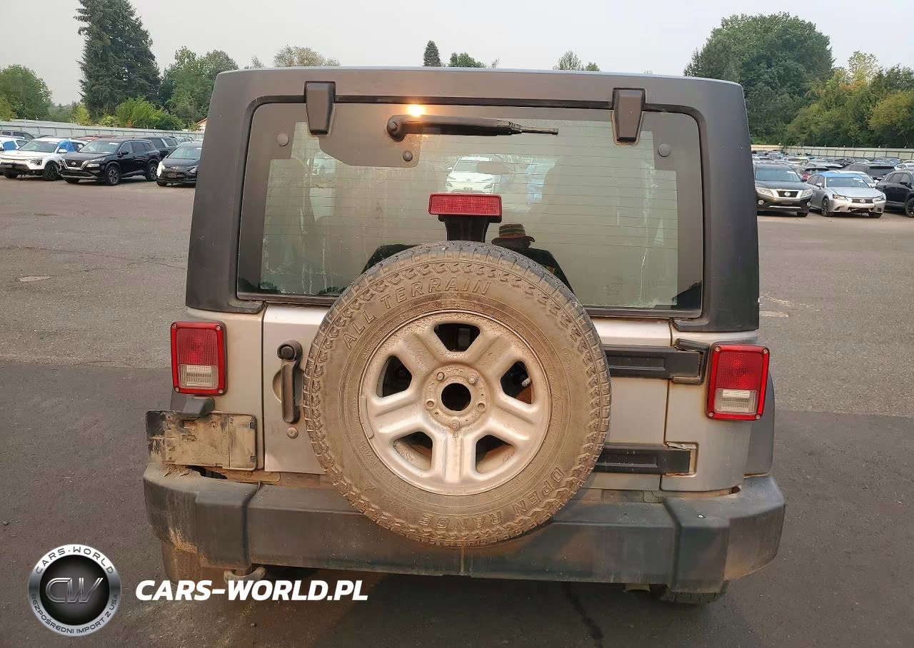 2017 Jeep Wrangler Unlimited Sport VIN:1C4BJWKG7HL518233 - 6