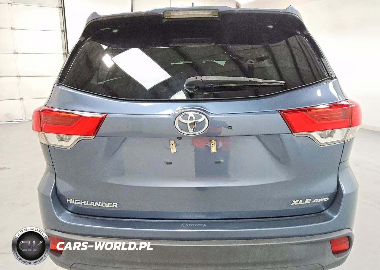 2019 Toyota Highlander Xle VIN:5TDJZRFH7KS936466 - 6