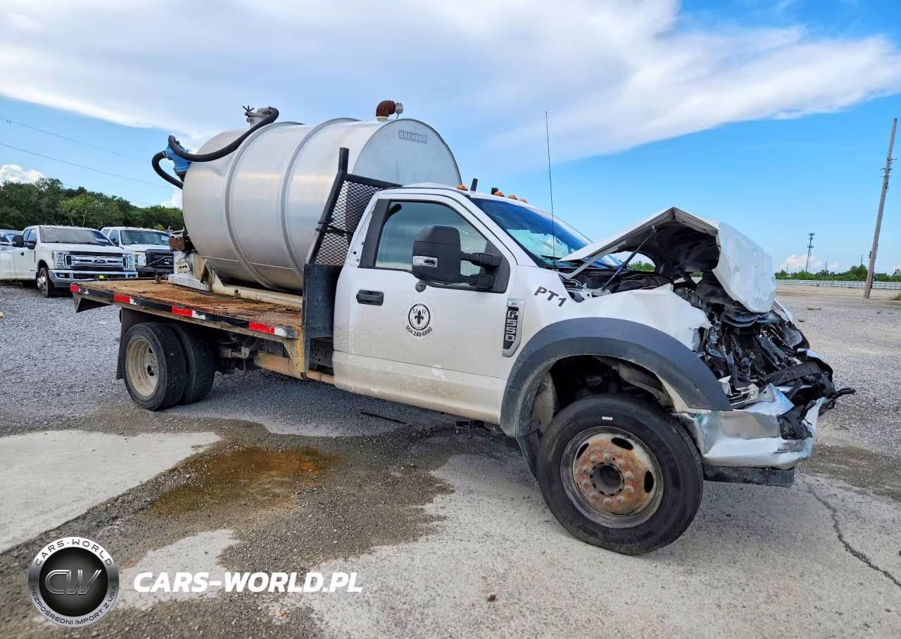 2019 Ford F550 Super Duty VIN:1FDUF5GY9KEE36520 - 4