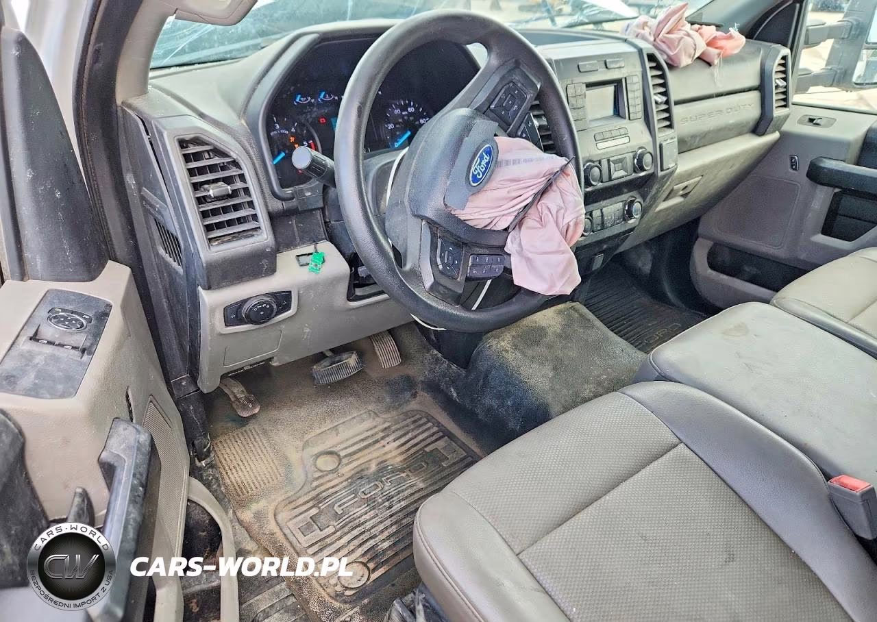 2019 Ford F550 Super Duty VIN:1FDUF5GY9KEE36520 - 8