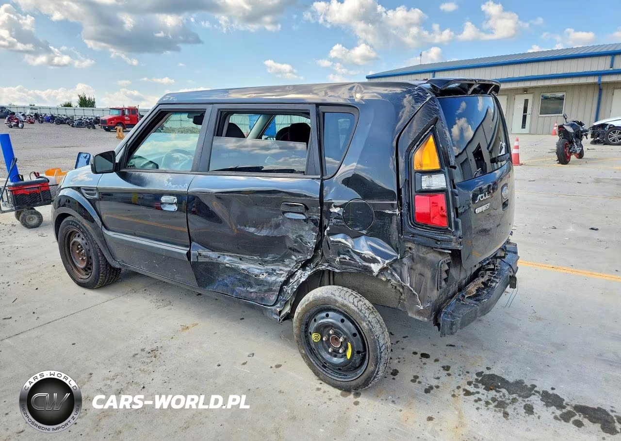 2010 Kia Soul + VIN:KNDJT2A20A7180659 - 2