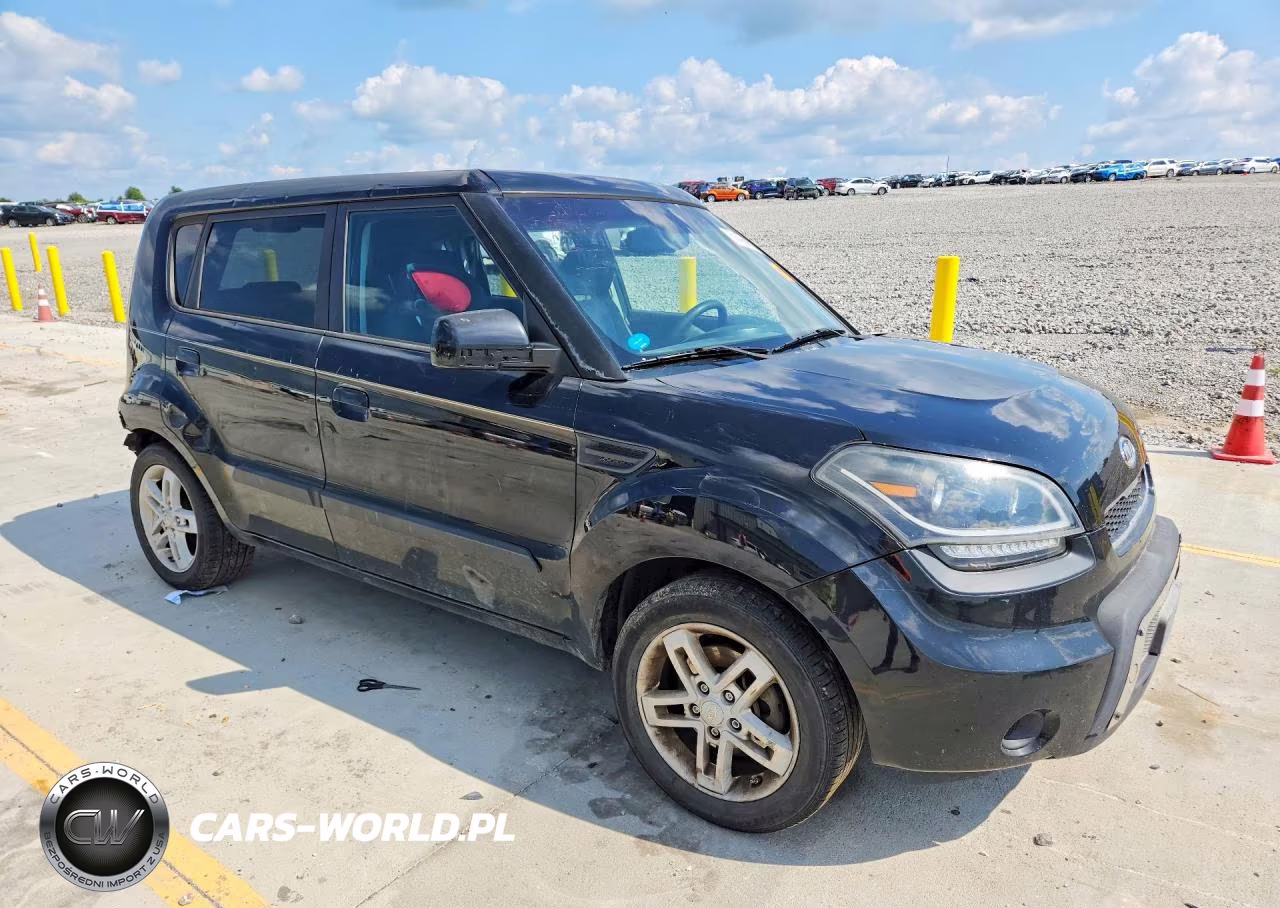 2010 Kia Soul + VIN:KNDJT2A20A7180659 - 4