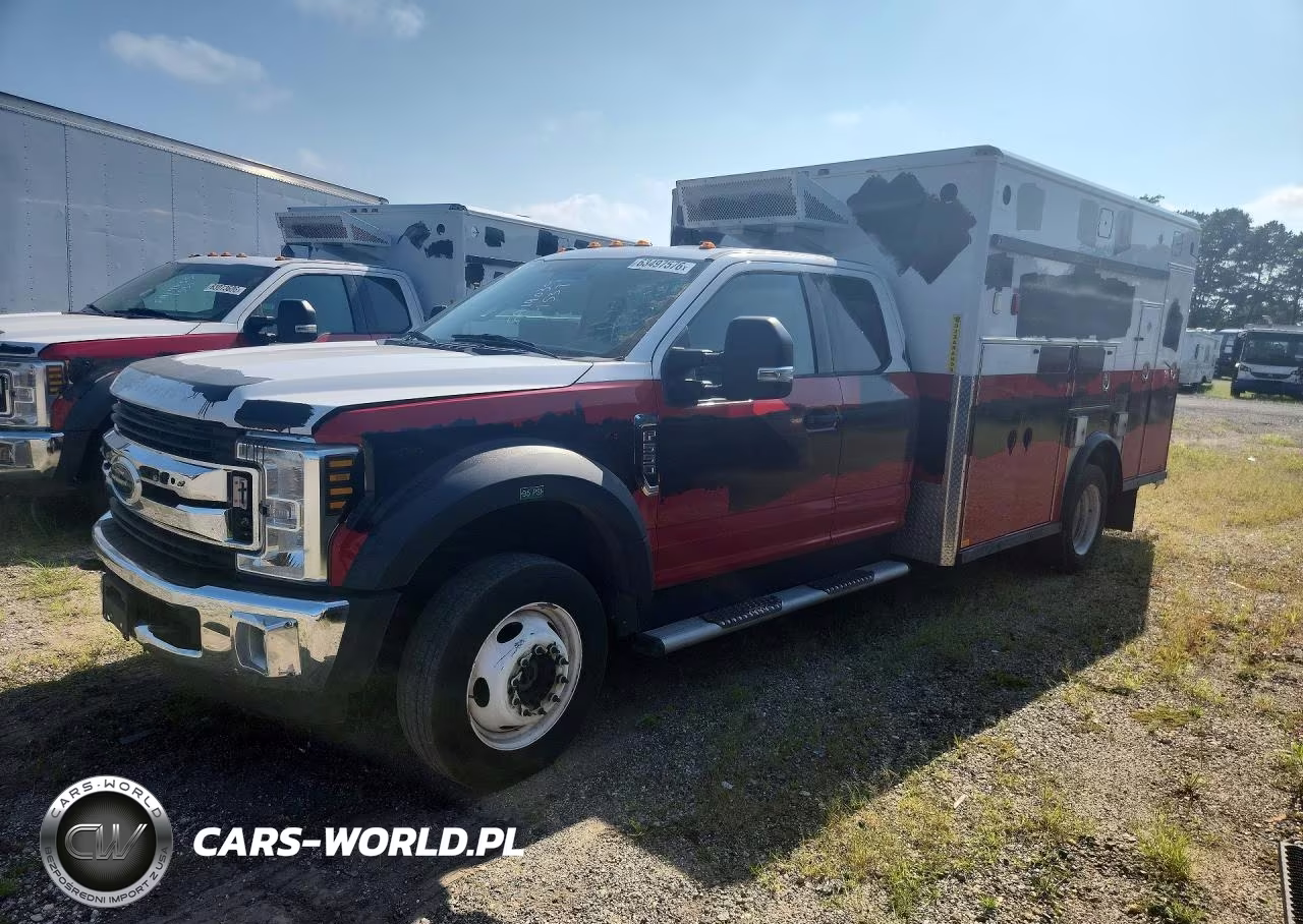 2019 Ford F-550 Chassis Xlt