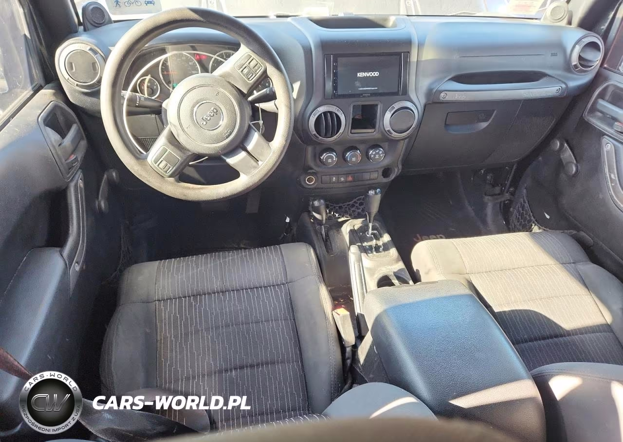 2012 Jeep Wrangler Unlimited Sport VIN:1C4BJWDG6CL220715 - 8