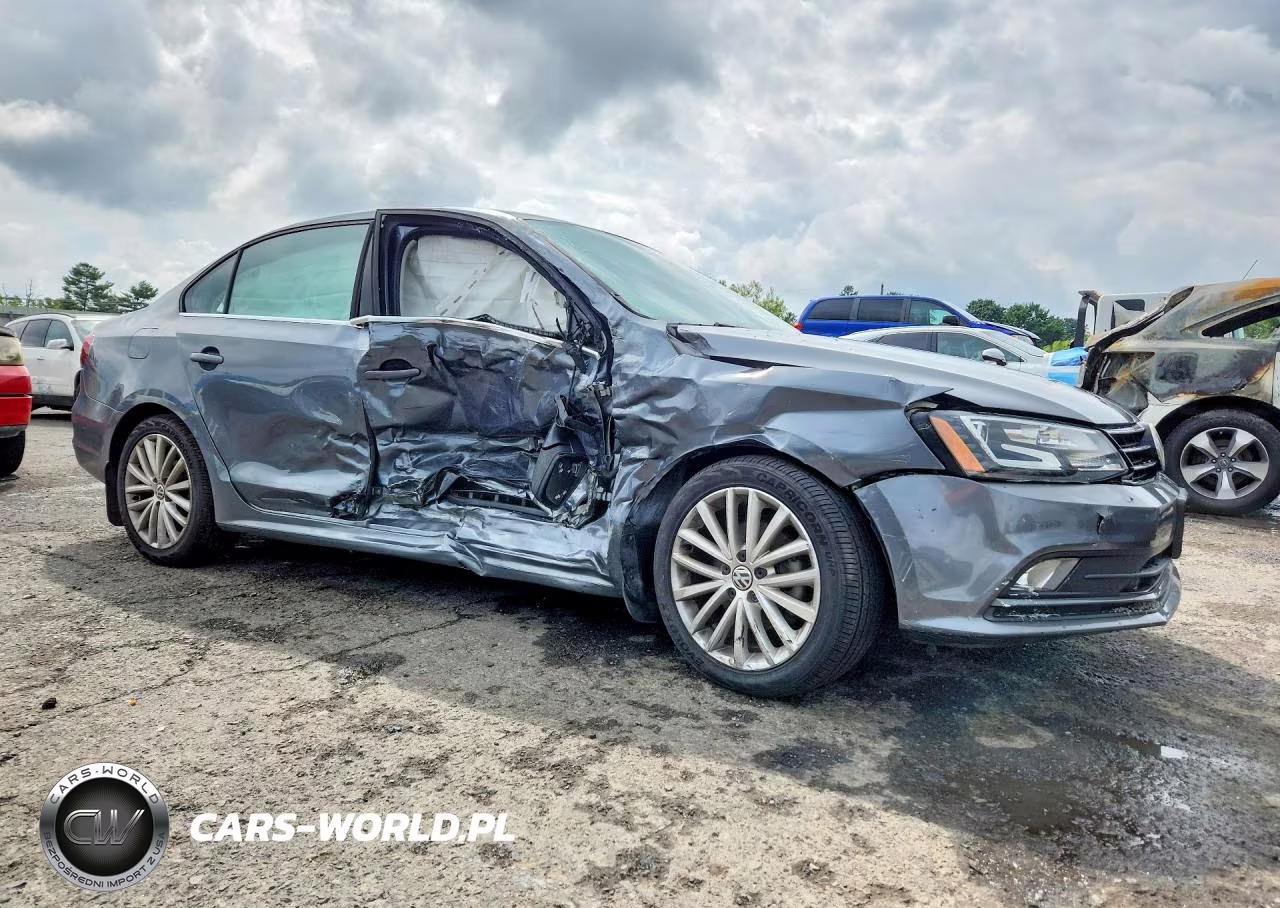 2016 Volkswagen Jetta Sel VIN:3VWL17AJ4GM323224 - 4