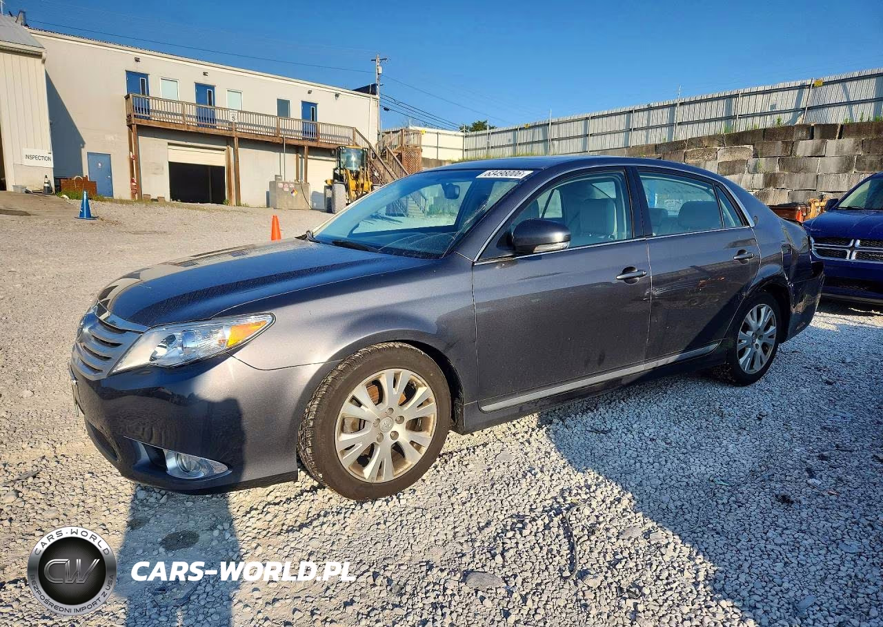 2012 Toyota Avalon Base
