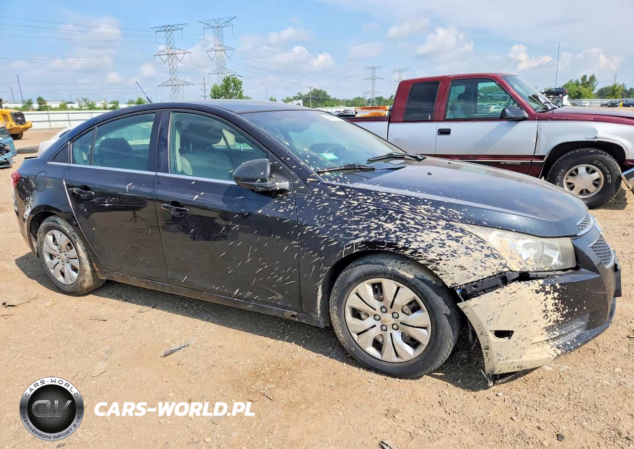 2012 Chevrolet Cruze Ls VIN:1G1PC5SH4C7210899 - 4