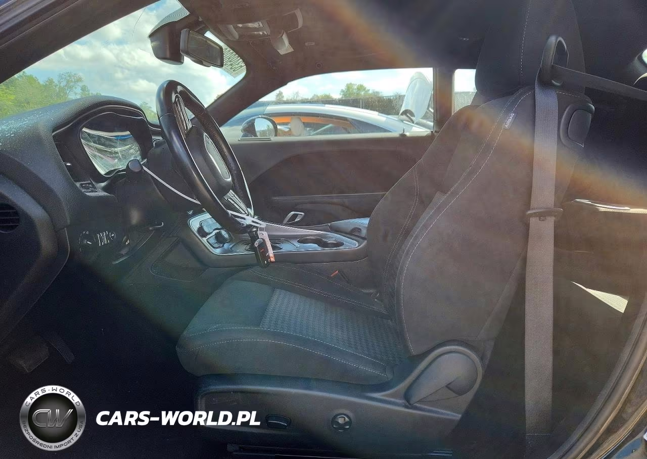 2020 Dodge Challenger Sxt VIN:2C3CDZAG6LH230440 - 7
