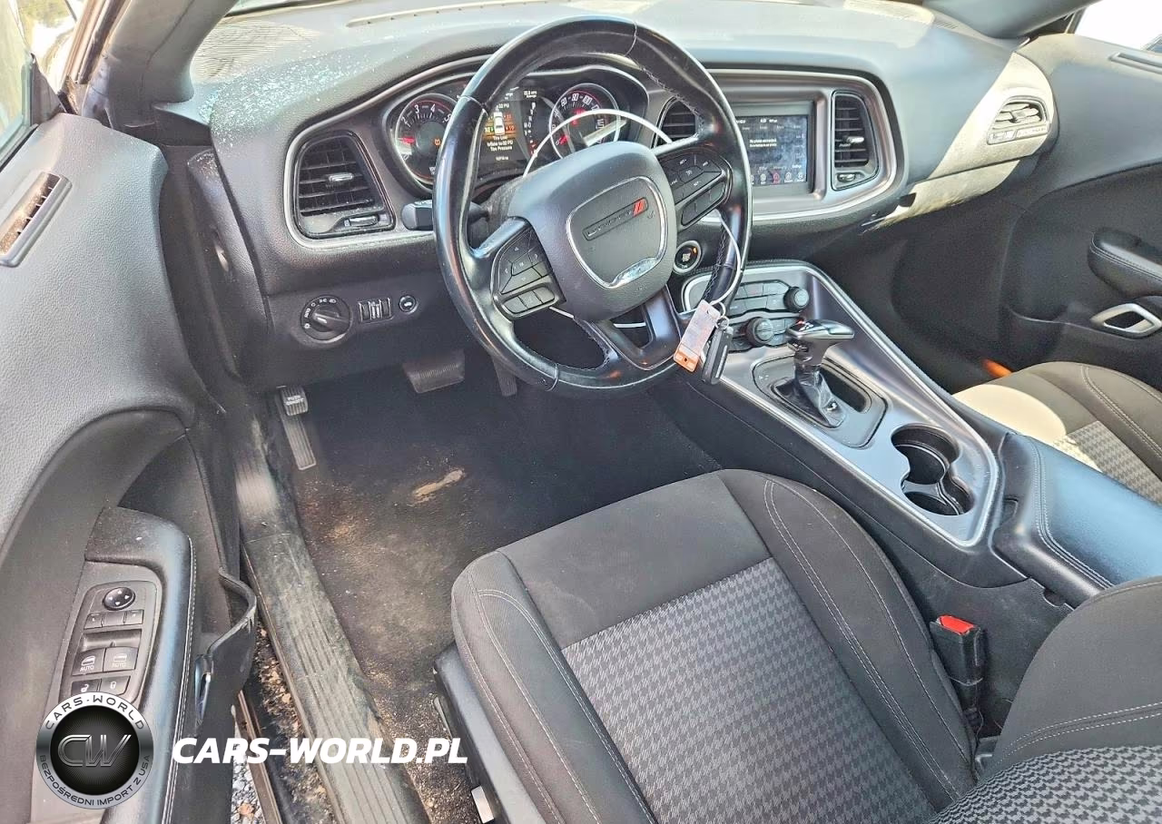 2020 Dodge Challenger Sxt VIN:2C3CDZAG6LH230440 - 8