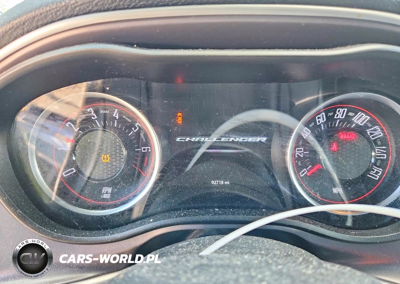2020 Dodge Challenger Sxt VIN:2C3CDZAG6LH230440 - 9