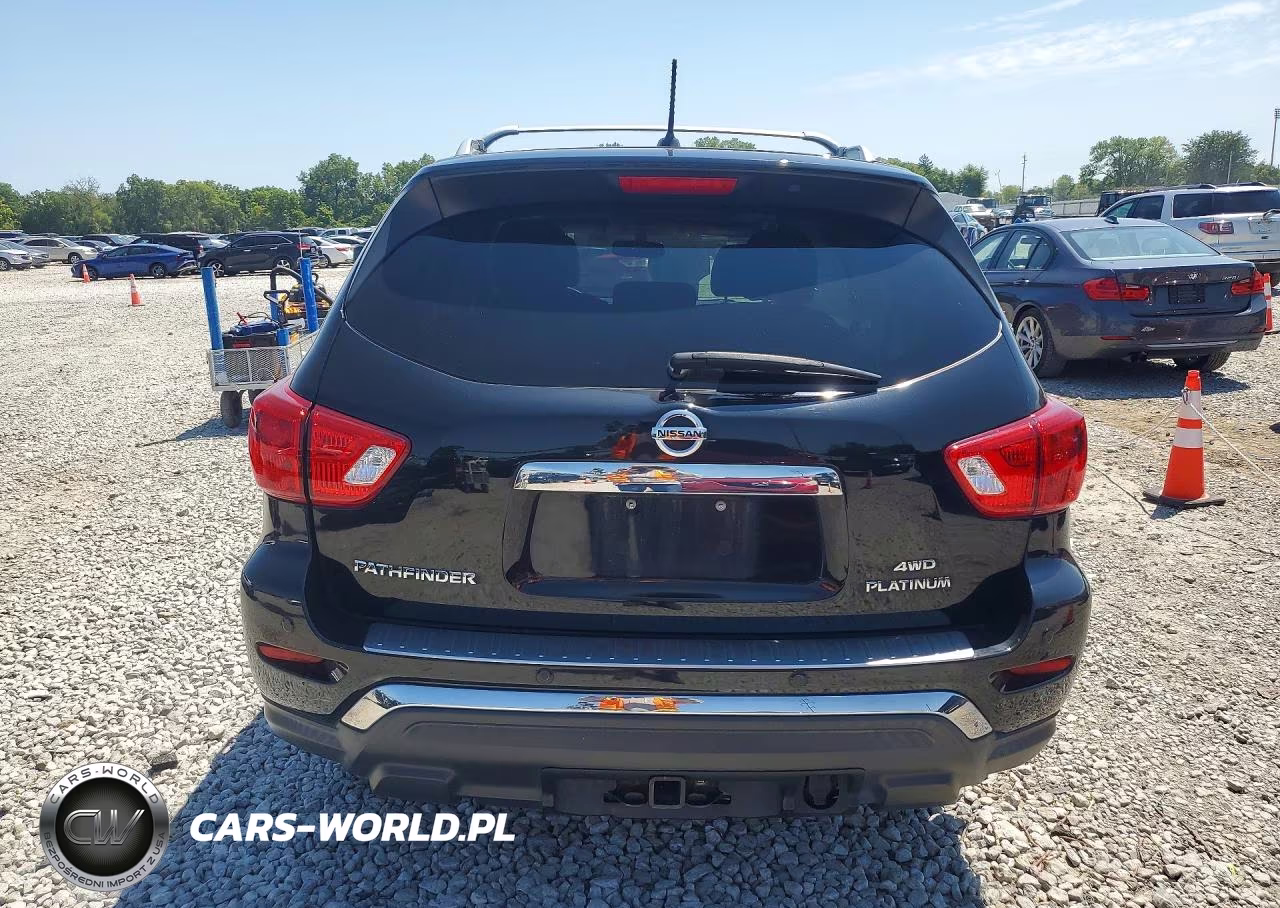 2017 Nissan Pathfinder Platinum VIN:5N1DR2MM4HC620338 - 6