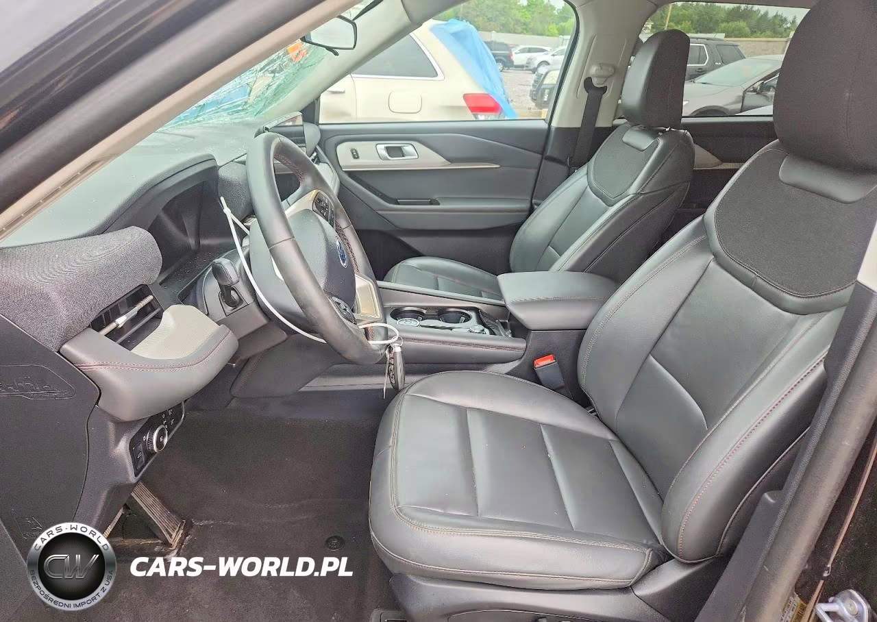 2025 Ford Explorer Active VIN:1FMUK8DH3SGA91846 - 7
