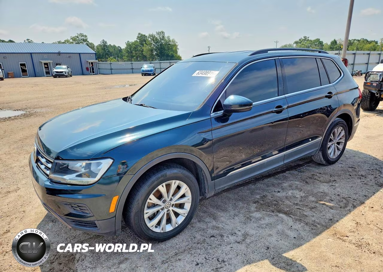 2018 Volkswagen Tiguan Se VIN:3VV3B7AX0JM055320 - 1