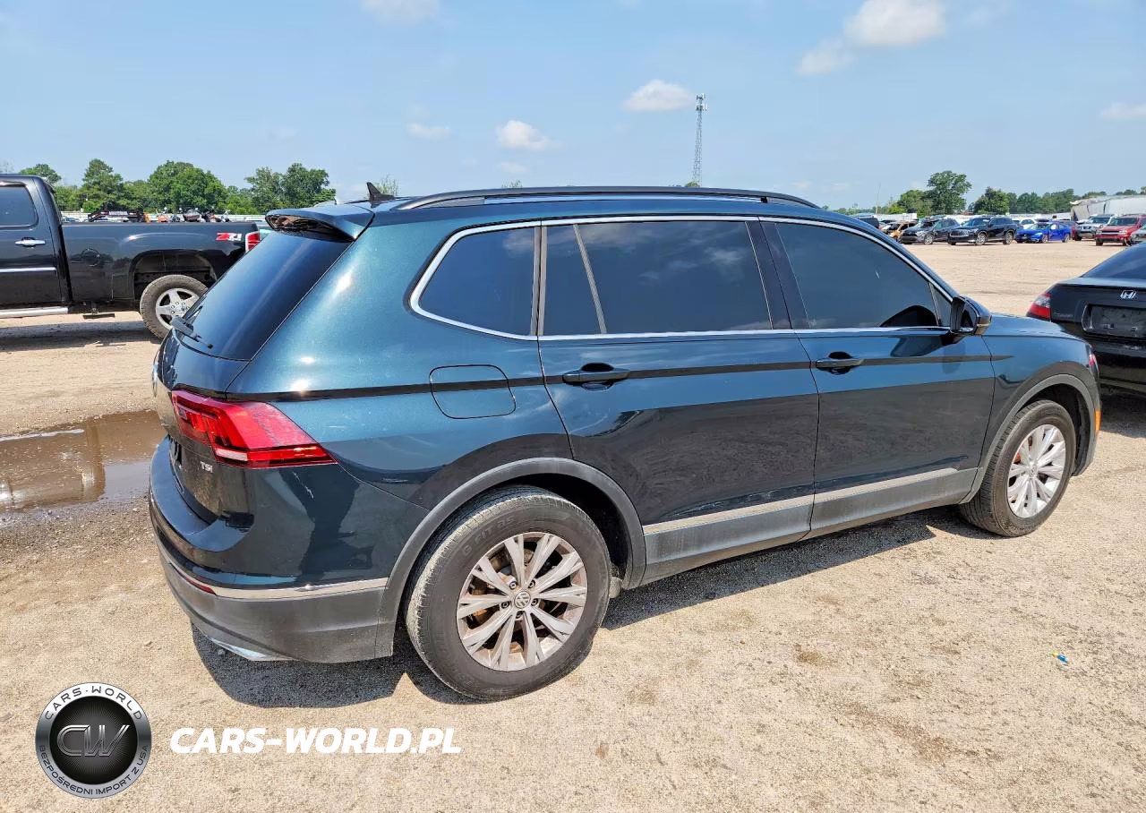 2018 Volkswagen Tiguan Se VIN:3VV3B7AX0JM055320 - 3