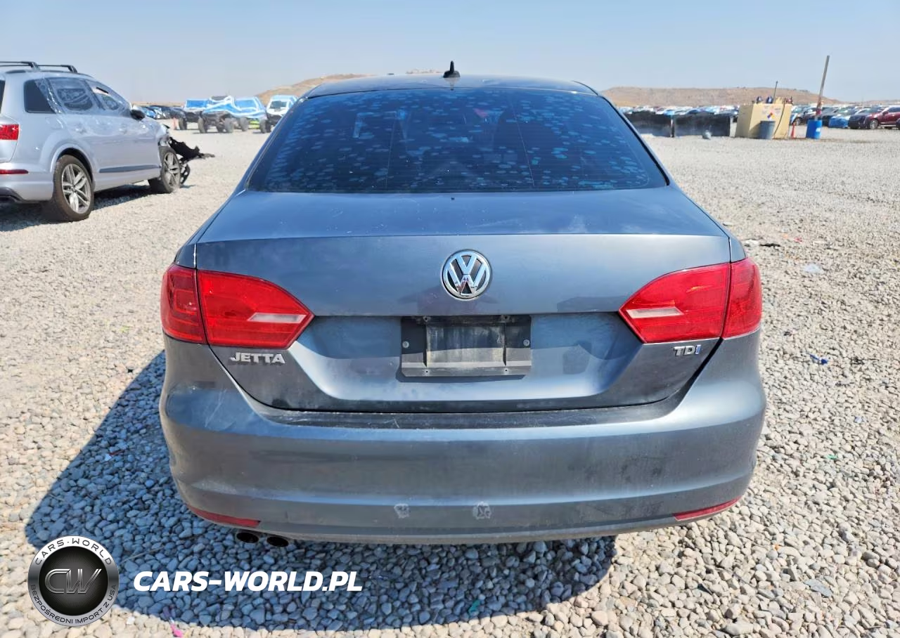 2012 Volkswagen Jetta Tdi VIN:3VW3L7AJXCM411232 - 6