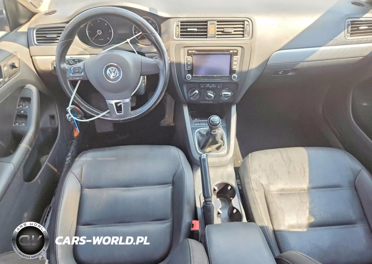 2012 Volkswagen Jetta Tdi VIN:3VW3L7AJXCM411232 - 8