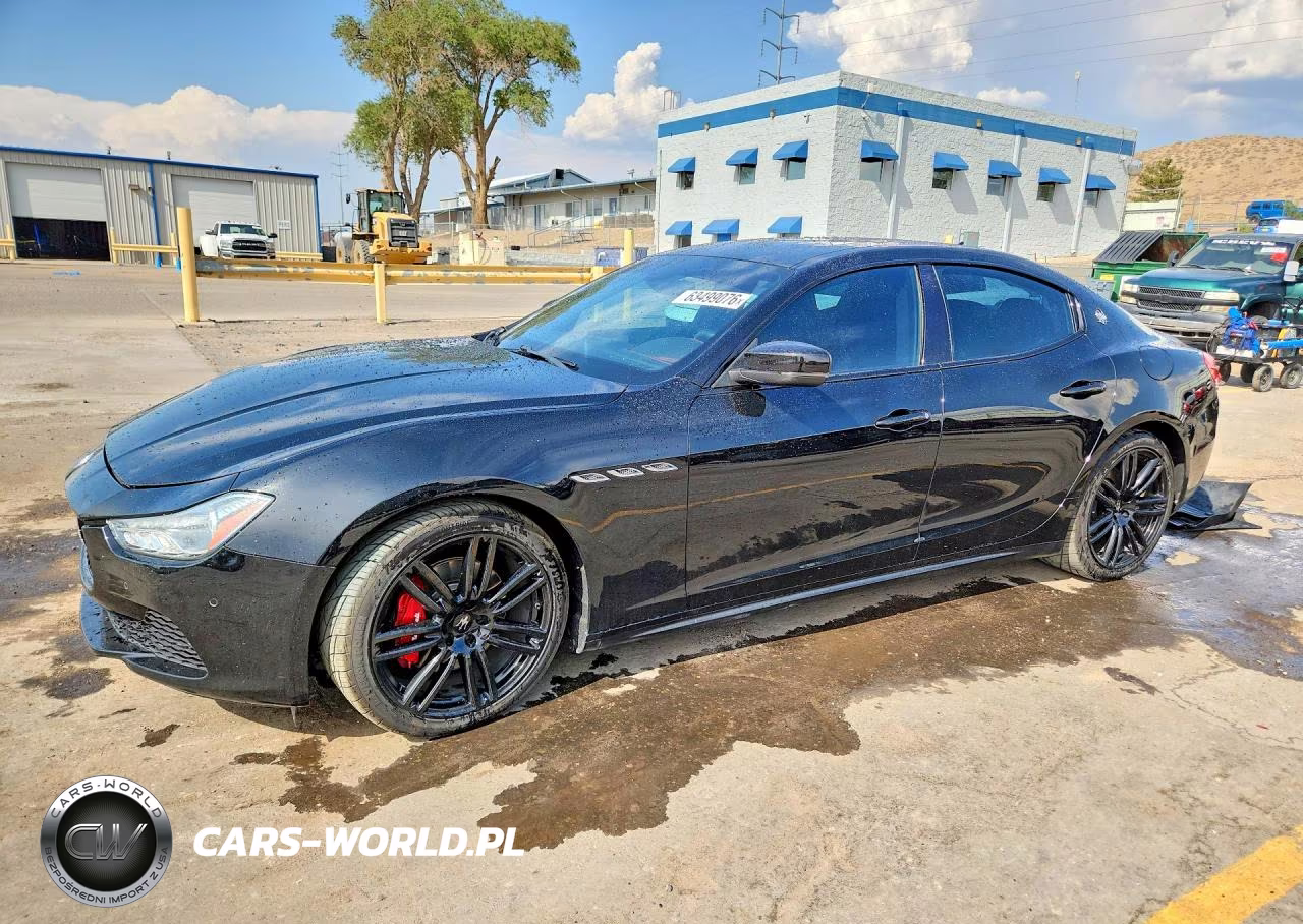 2017 Maserati Ghibli Sport