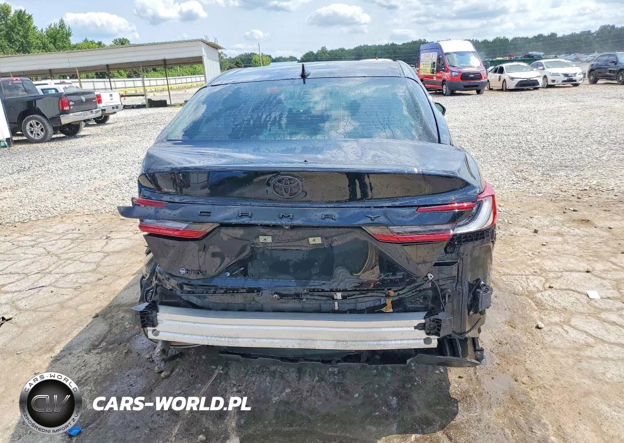 2025 Toyota Camry Xle VIN:4T1DAACK4SU620102 - 6