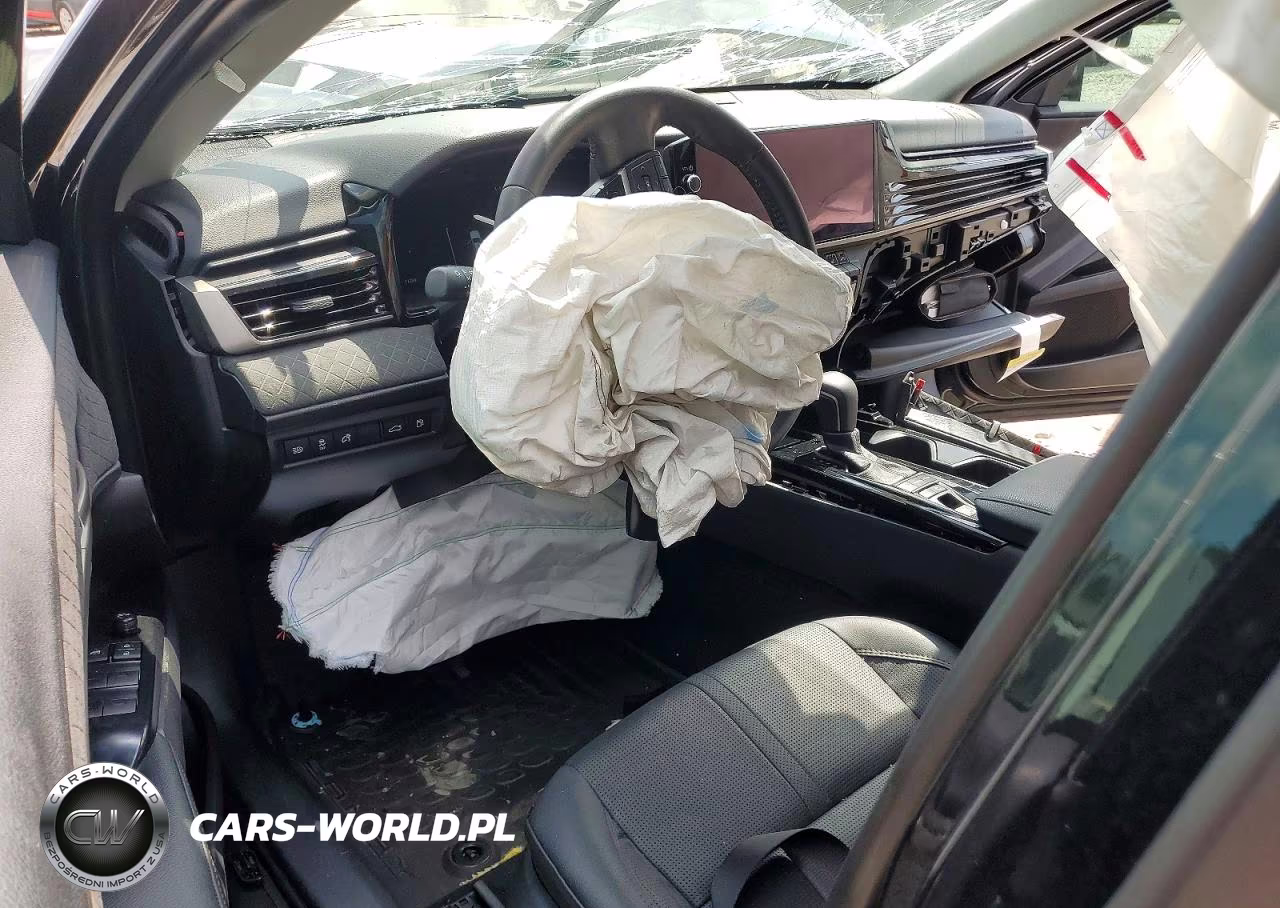 2025 Toyota Camry Xle VIN:4T1DAACK4SU620102 - 8