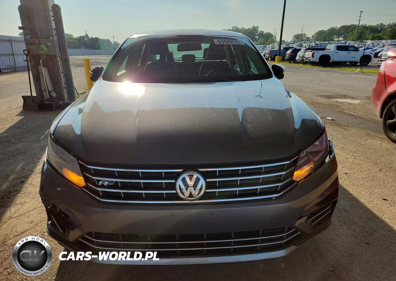 2018 Volkswagen Passat S VIN:1VWAA7A34JC000342 - 5