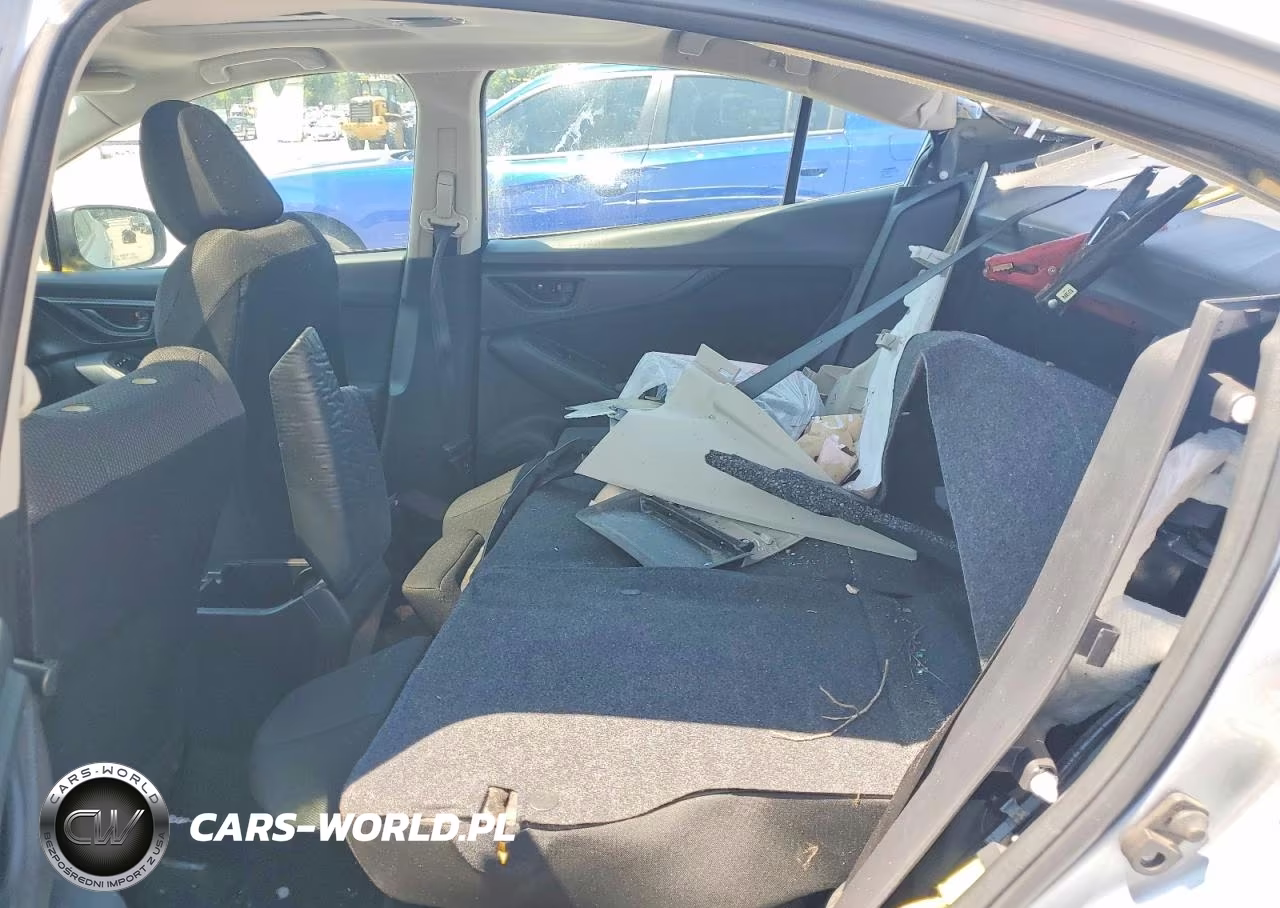 2018 Subaru Impreza Premium VIN:4S3GKAB6XJ3619947 - 10
