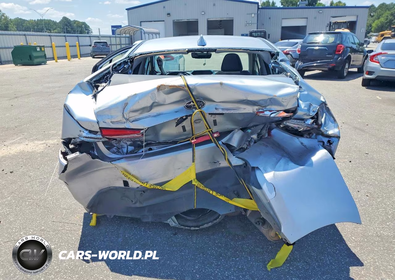 2018 Subaru Impreza Premium VIN:4S3GKAB6XJ3619947 - 6