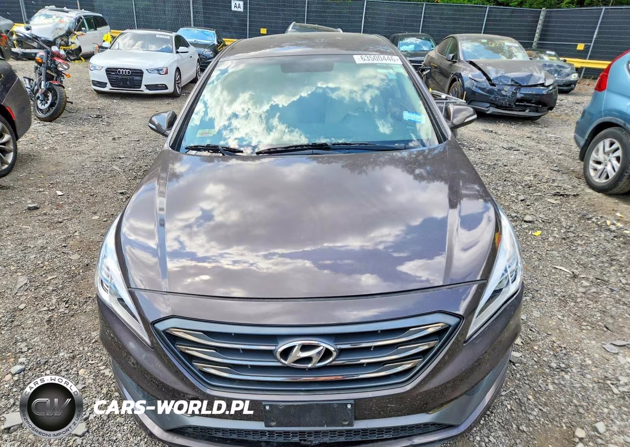 2017 Hyundai Sonata Sport VIN:5NPE34AF1HH474223 - 5