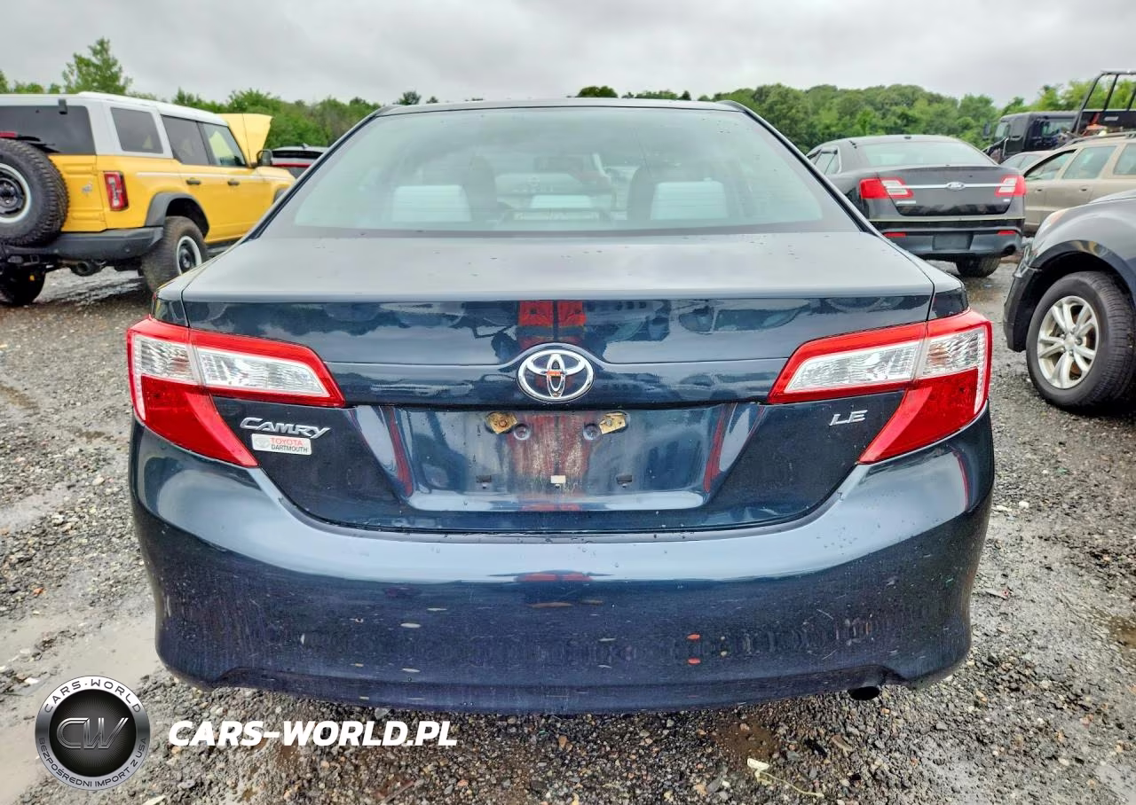 2014 Toyota Camry Le VIN:4T4BF1FK1ER372373 - 6