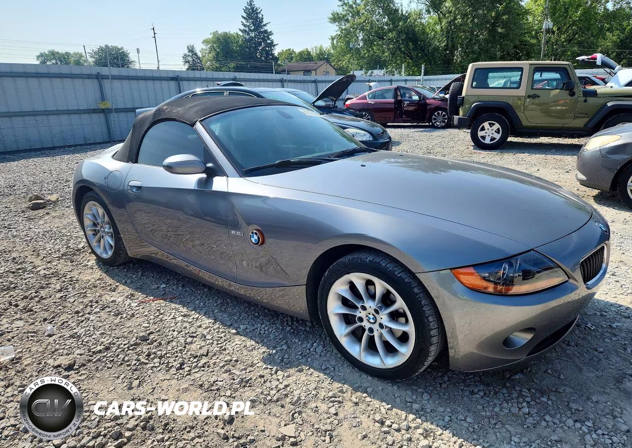 2003 BMW Z4 2.5 VIN:4USBT33493LR62732 - 4