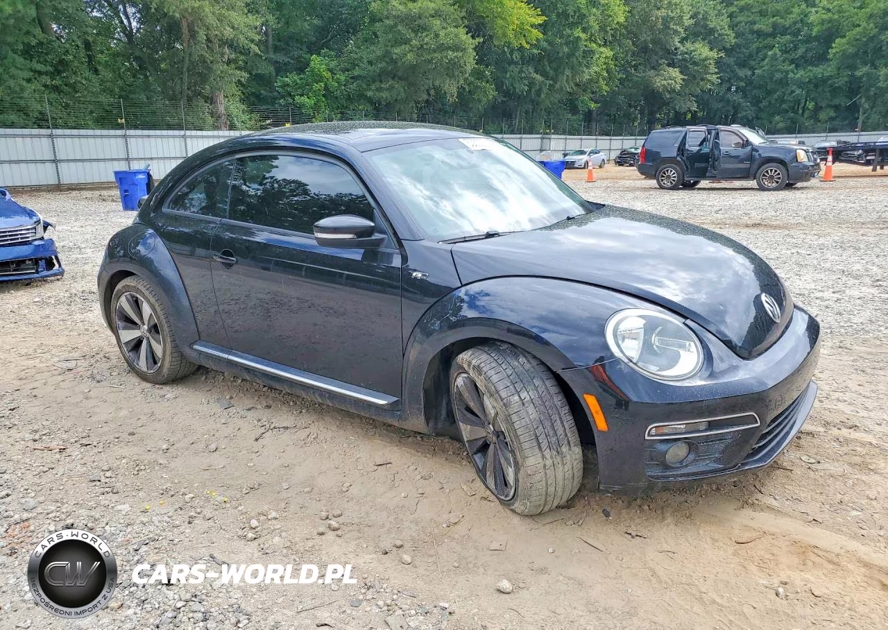 2014 Volkswagen Beetle Turbo VIN:3VWVT7ATXEM609841 - 4