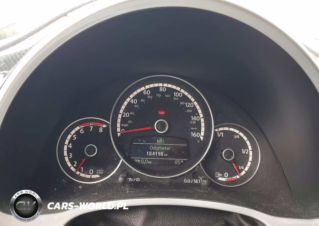 2014 Volkswagen Beetle Turbo VIN:3VWVT7ATXEM609841 - 9