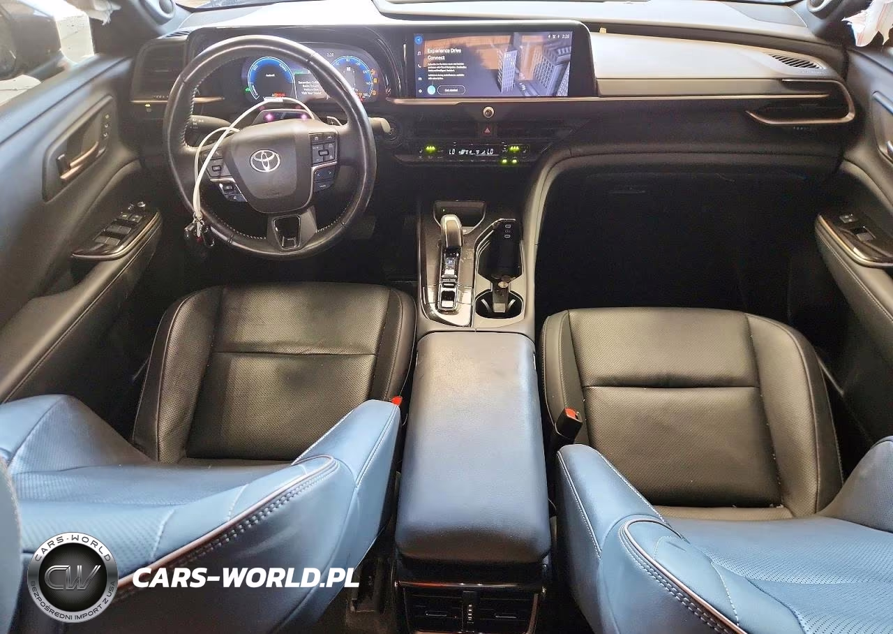 2024 Toyota Crown Platinum VIN:JTDAFAAF8R3006636 - 8