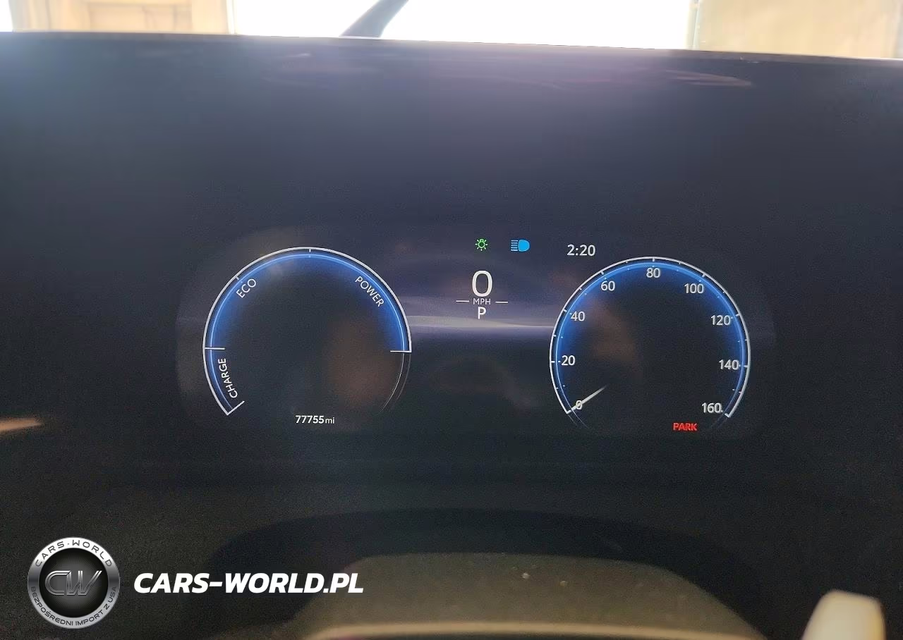 2024 Toyota Crown Platinum VIN:JTDAFAAF8R3006636 - 9
