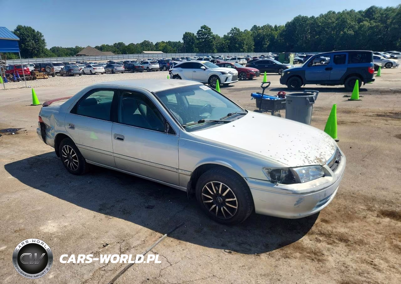 2000 Toyota Camry Le VIN:4T1BG22K7YU013861 - 4