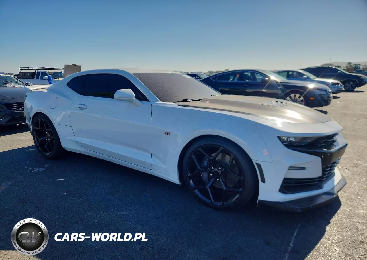 2019 Chevrolet Camaro Ss VIN:1G1FH1R73K0103904 - 4