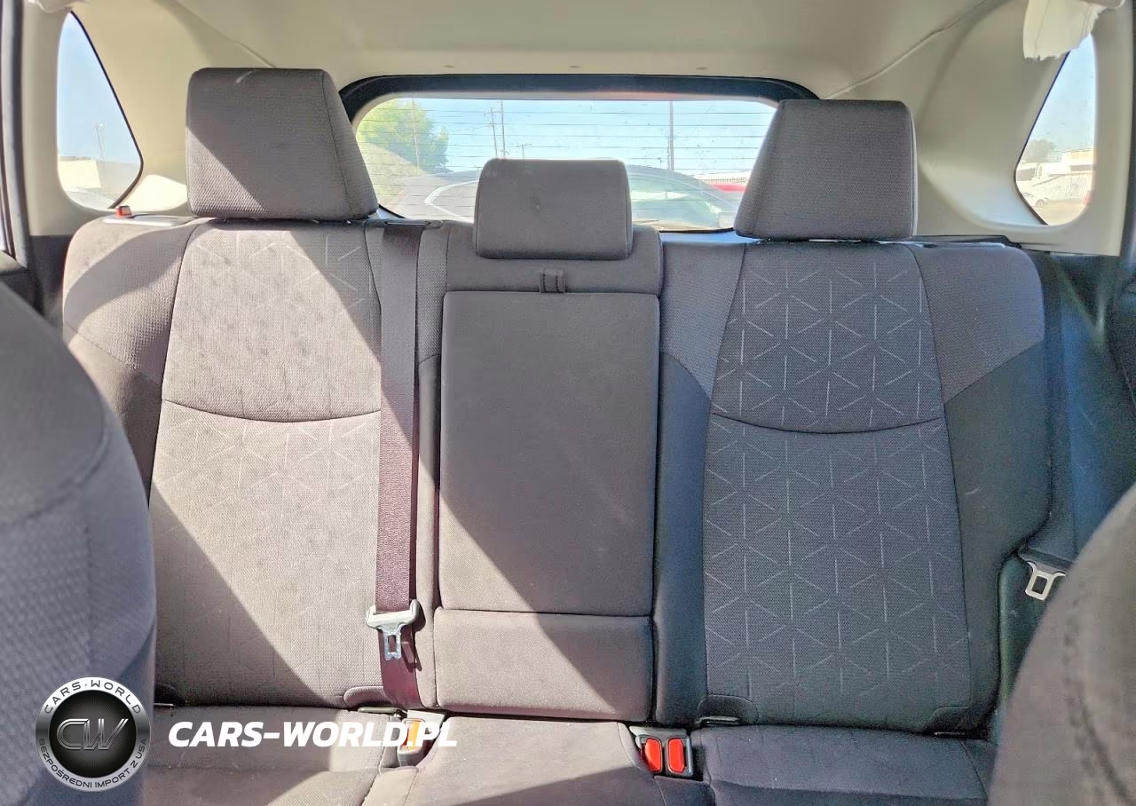 2025 Toyota Rav4 Hybrid Xle VIN:JTMRWRFV6SJ065140 - 10