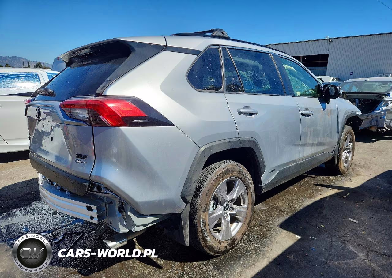 2025 Toyota Rav4 Hybrid Xle VIN:JTMRWRFV6SJ065140 - 3
