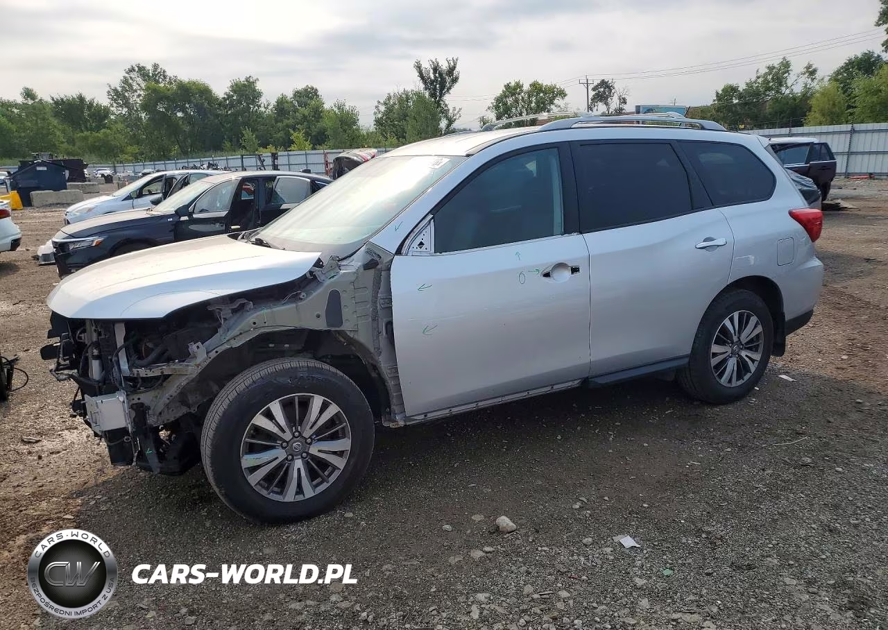 2018 Nissan Pathfinder S
