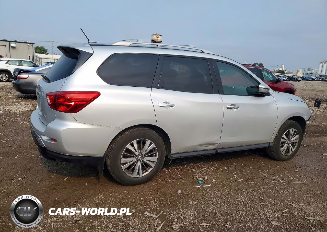2018 Nissan Pathfinder S VIN:5N1DR2MM8JC628576 - 3
