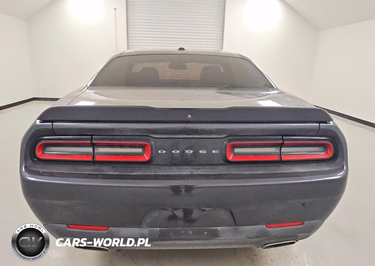2018 Dodge Challenger Sxt VIN:2C3CDZAG9JH294940 - 6