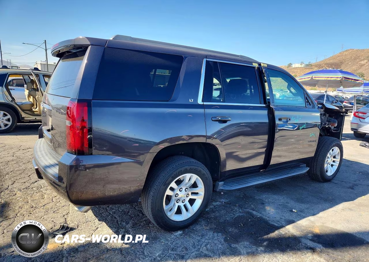 2016 Chevrolet Tahoe C1500 Lt VIN:1GNSCBKCXGR215952 - 3
