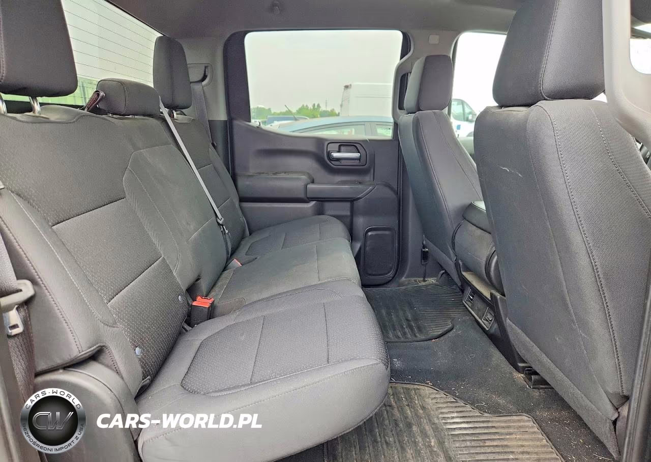 2021 Chevrolet Silverado K1500 Custom VIN:3GCUYBEF8MG143203 - 10