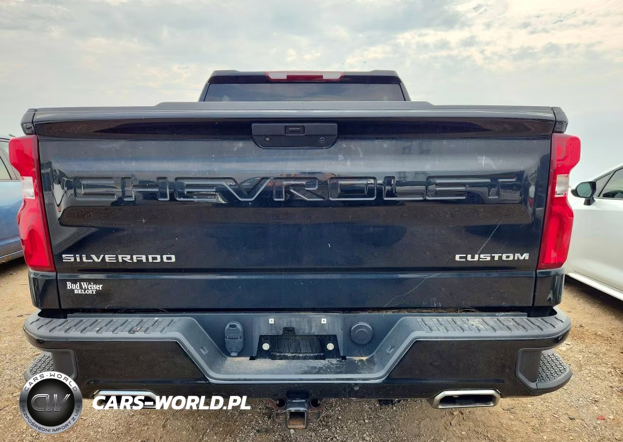 2021 Chevrolet Silverado K1500 Custom VIN:3GCUYBEF8MG143203 - 6
